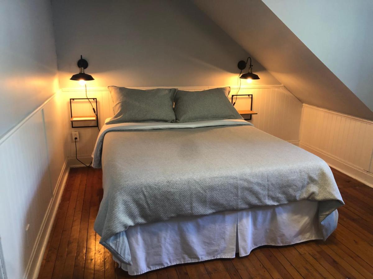 Auberge La Maison Bellemare Bed & Breakfast Saint-Jean-des Piles Ngoại thất bức ảnh